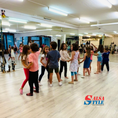 Danse enfants à Genève – Cours ludiques dès 3 ans chez Salsa Style