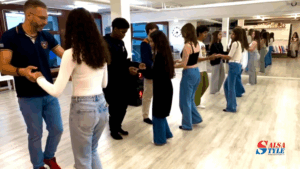 Cours de danse salsa pour adolescents à Genève – Salsa Style